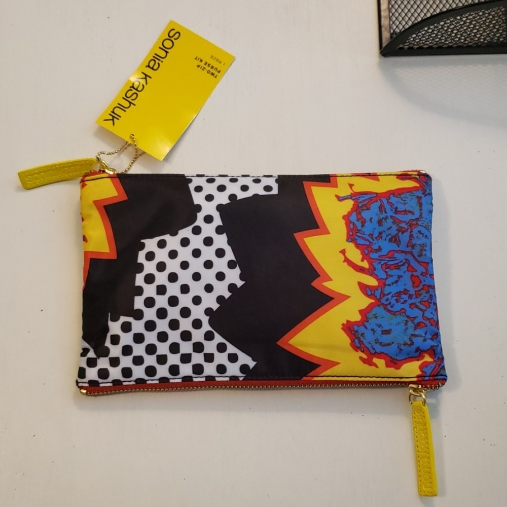 Patterned purse - Picture 3 of 4